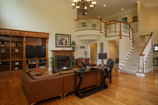 811CoulangeCourt_06_HIGH_RES.jpg